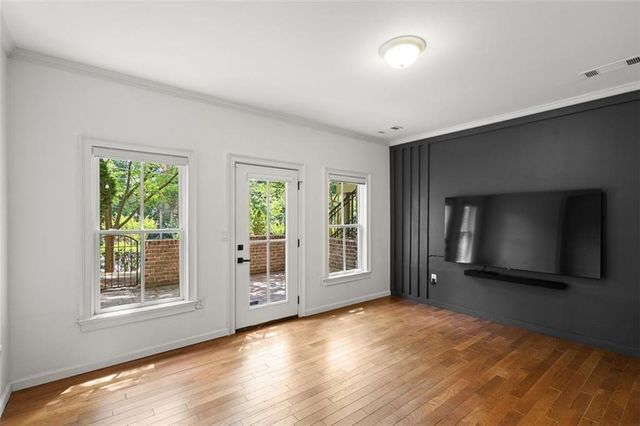 3045 Stone Gate Drive, Atlanta, GA 30324