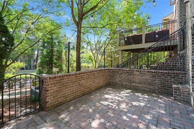 3045 Stone Gate Drive, Atlanta, GA 30324