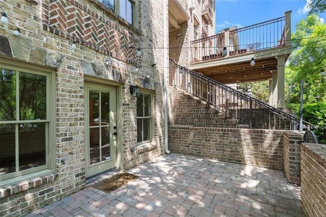 3045 Stone Gate Drive, Atlanta, GA 30324