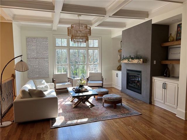 3045 Stone Gate Drive, Atlanta, GA 30324