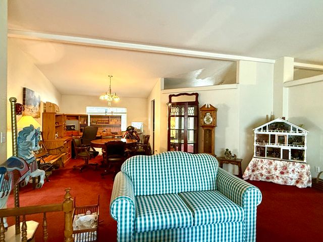 370 Highway 422, Chiloquin, OR 97624