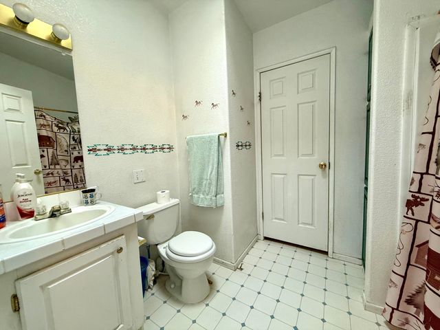 370 Highway 422, Chiloquin, OR 97624