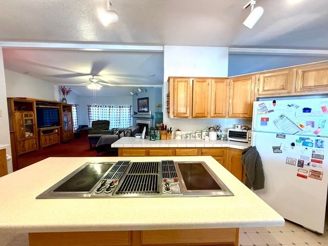 370 Highway 422, Chiloquin, OR 97624