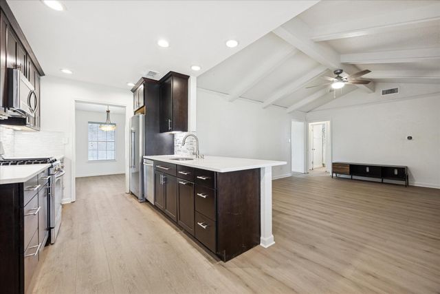 10512 Walnut Bend DR, Austin, TX 78753