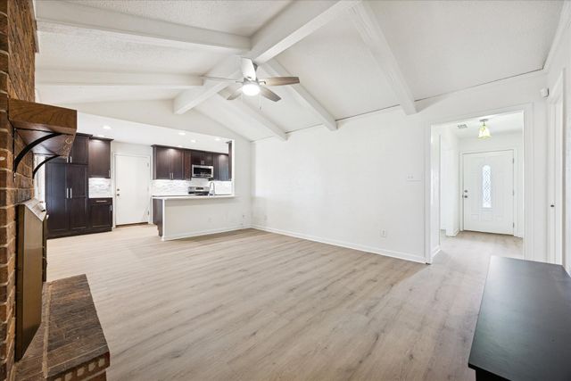 10512 Walnut Bend DR, Austin, TX 78753