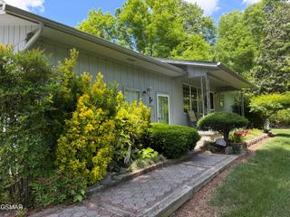 2360 Goldrush Road, Pigeon Forge, TN 37863