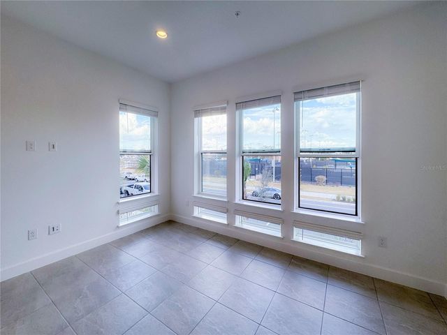 2046 PACKING DISTRICT WAY, Orlando, FL 32804