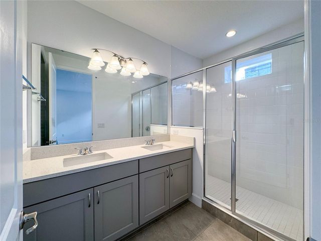 2046 PACKING DISTRICT WAY, Orlando, FL 32804