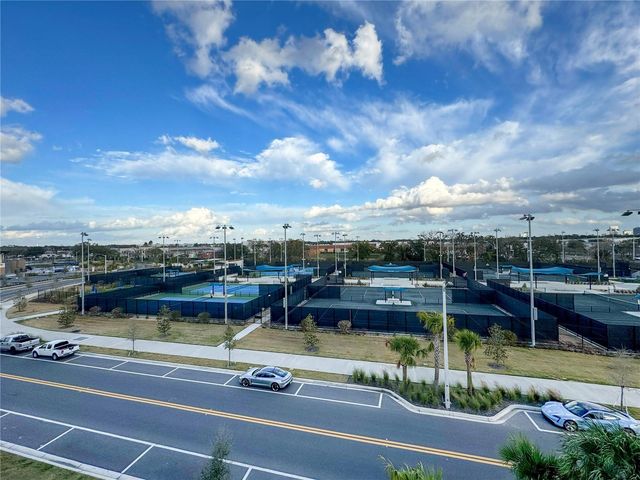 2046 PACKING DISTRICT WAY, Orlando, FL 32804