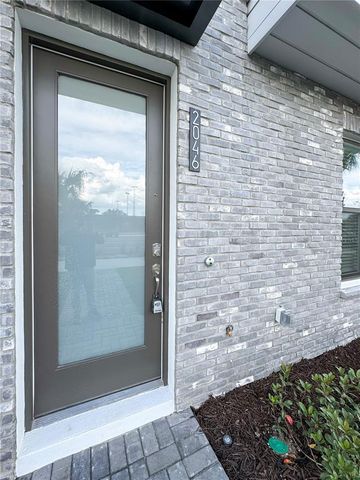 2046 PACKING DISTRICT WAY, Orlando, FL 32804