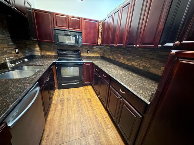 1275 Periwinkle Place, Wellington, FL 33414