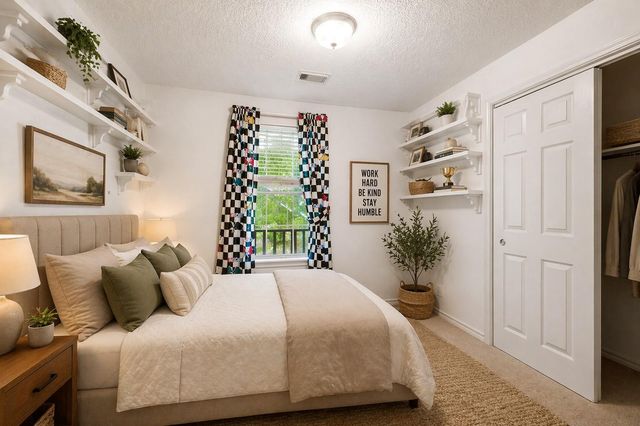 38 Woodbranch Drive, New Caney, TX 77357