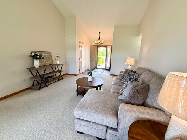808 Lambert Drive 808 Lambert Drive, Piqua, OH 45356