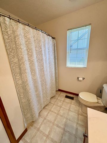 808 Lambert Drive 808 Lambert Drive, Piqua, OH 45356