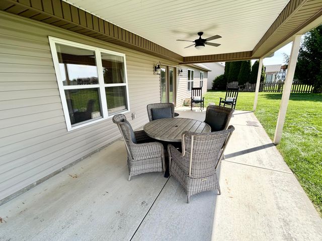 808 Lambert Drive 808 Lambert Drive, Piqua, OH 45356