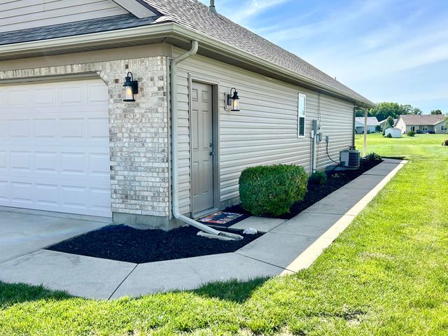 808 Lambert Drive 808 Lambert Drive, Piqua, OH 45356
