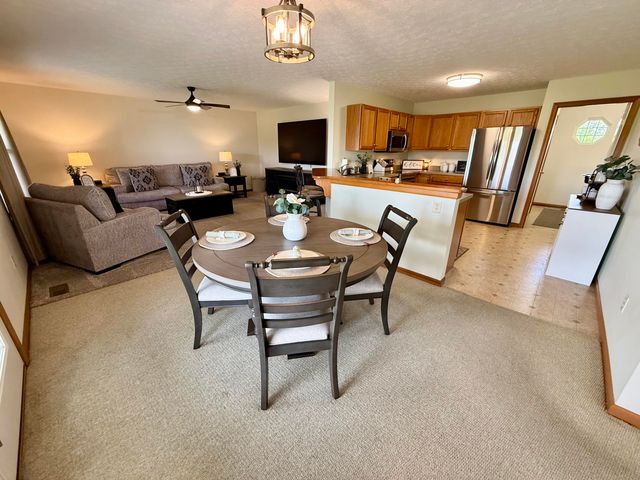 808 Lambert Drive 808 Lambert Drive, Piqua, OH 45356