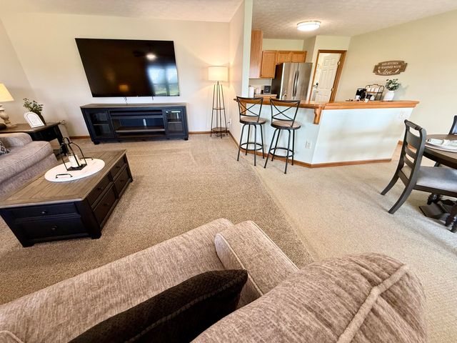 808 Lambert Drive 808 Lambert Drive, Piqua, OH 45356