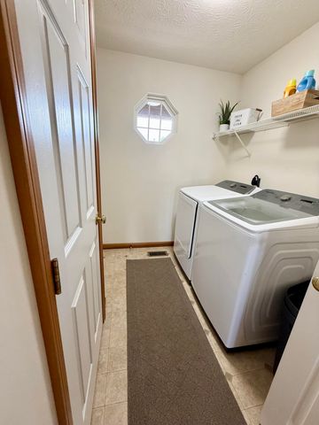 808 Lambert Drive 808 Lambert Drive, Piqua, OH 45356