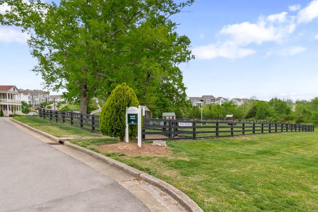 116 Skylark Aly, Nolensville, TN 37135