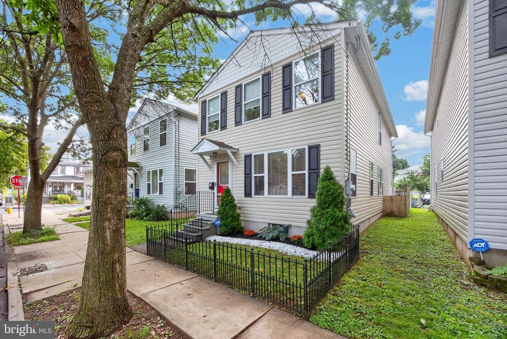 1156 SOUTH ST, POTTSTOWN, PA 19464 — photo 2