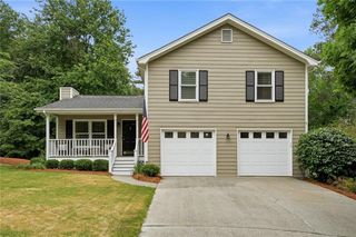 3341 Birchwood Trail, Snellville, GA 30078