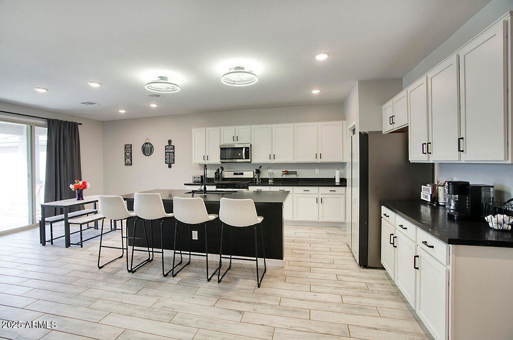 16829 W MAYA Way, Surprise, AZ 85387 — photo 2