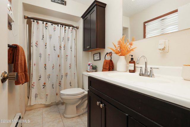 793 Nebraska Avenue, Toms River, NJ 08753