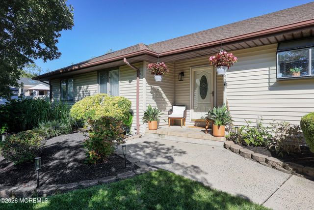 793 Nebraska Avenue, Toms River, NJ 08753