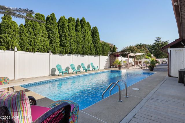 793 Nebraska Avenue, Toms River, NJ 08753
