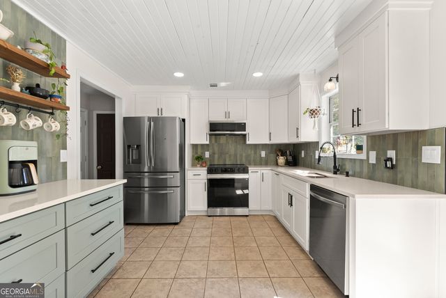 709 Muirfield Drive, Winder, GA 30680