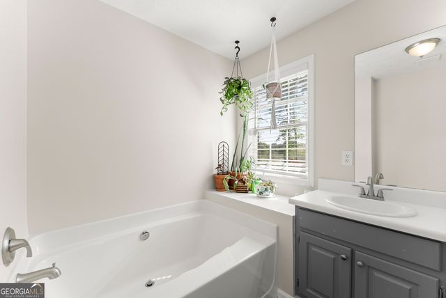 709 Muirfield Drive, Winder, GA 30680