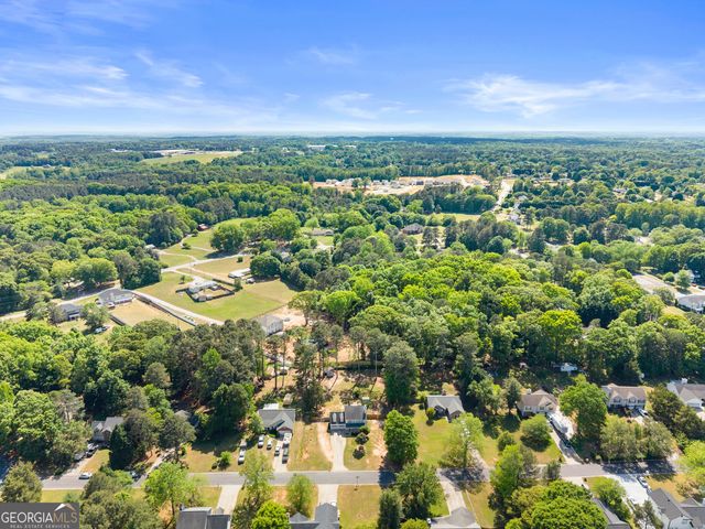 709 Muirfield Drive, Winder, GA 30680