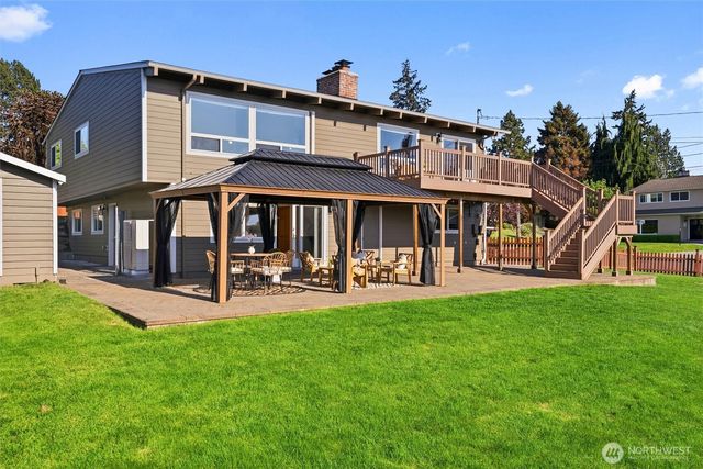 841 Brookmere Drive, Edmonds, WA 98020