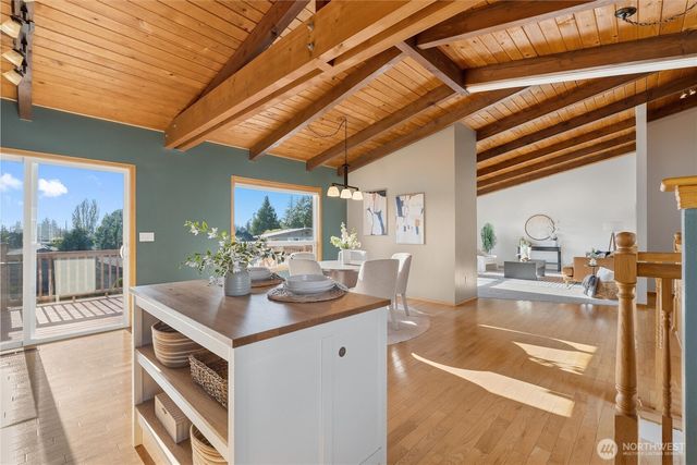 841 Brookmere Drive, Edmonds, WA 98020