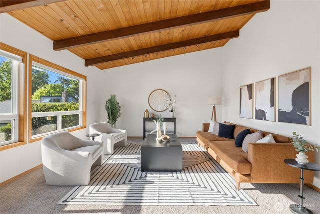 841 Brookmere Drive, Edmonds, WA 98020