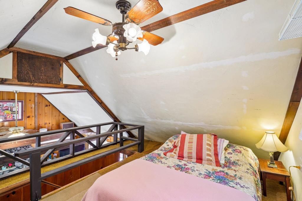 Image 19 of property listing at 24765 Schaffer Drive, Idyllwild, CA 92549