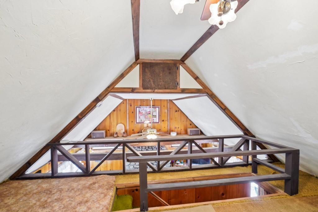 Image 20 of property listing at 24765 Schaffer Drive, Idyllwild, CA 92549
