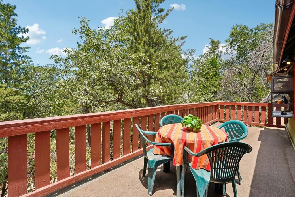 Image 23 of property listing at 24765 Schaffer Drive, Idyllwild, CA 92549
