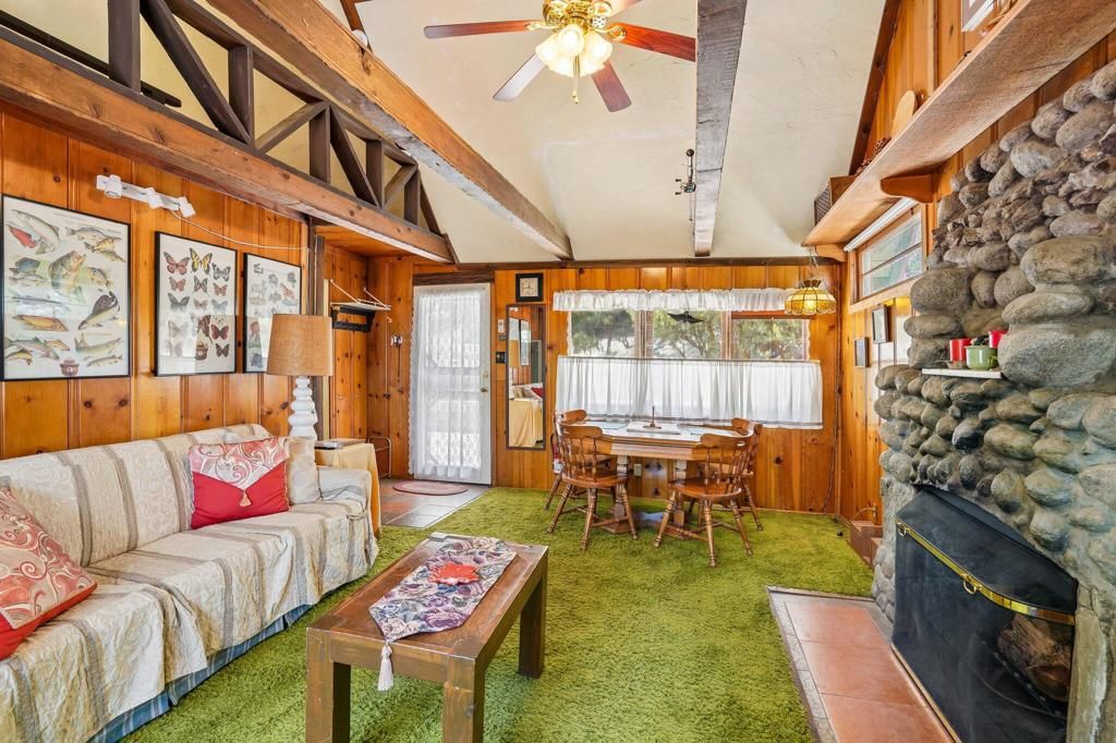 Image 5 of property listing at 24765 Schaffer Drive, Idyllwild, CA 92549