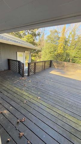 3400 Spalding Dr, Atlanta, GA 30350