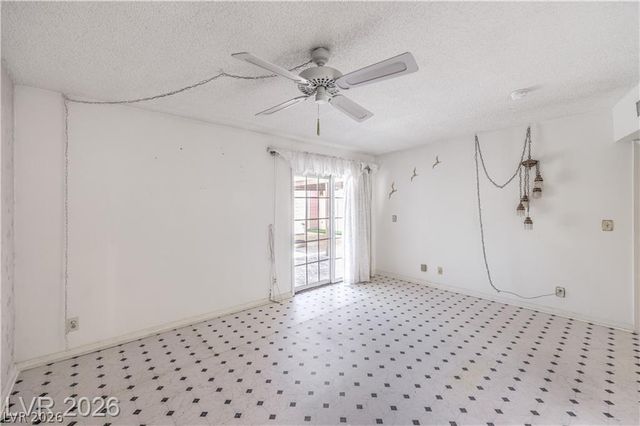 3851 Remount Drive, Las Vegas, NV 89121