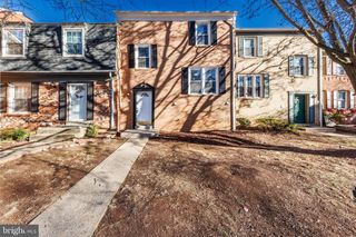 982 HOLBORN CT, Sterling, VA 20164