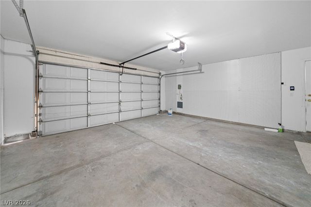 1722 Council Bluff Lane, North Las Vegas, NV 89031