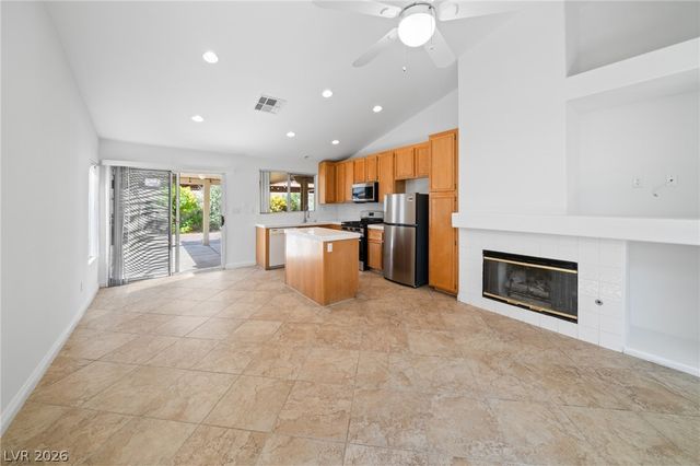 1722 Council Bluff Lane, North Las Vegas, NV 89031