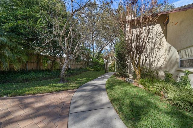 1799 DIXIE HIGHWAY, Tarpon Springs, FL 34689