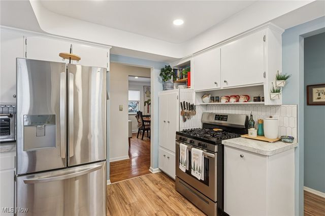 895 Cranbrook Drive, Highland Heights, OH 44143