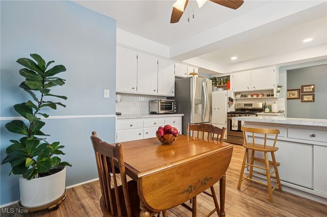 895 Cranbrook Drive, Highland Heights, OH 44143