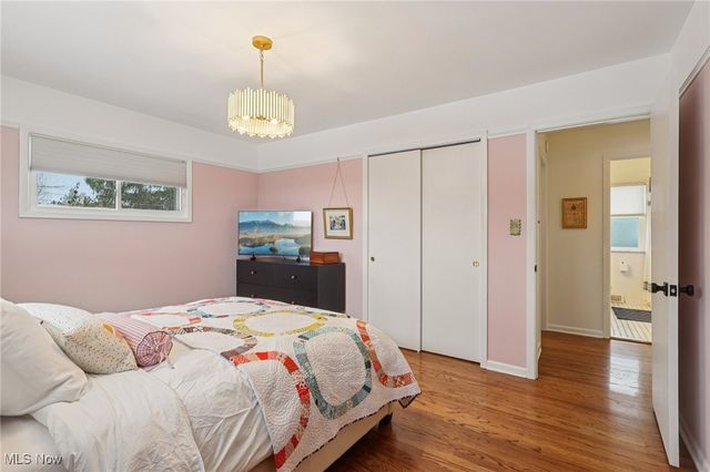 895 Cranbrook Drive, Highland Heights, OH 44143