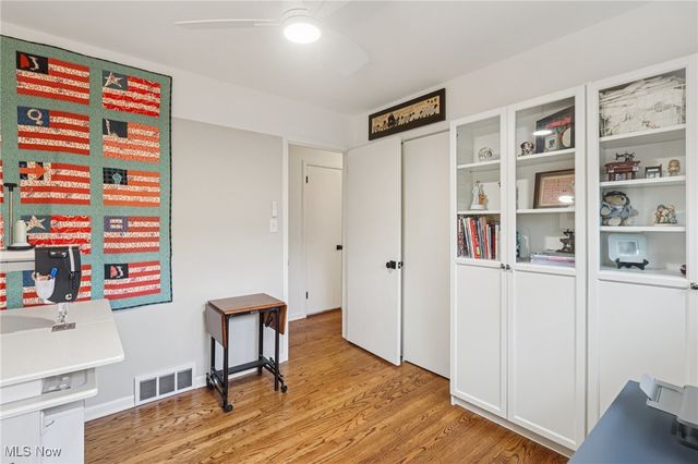 895 Cranbrook Drive, Highland Heights, OH 44143